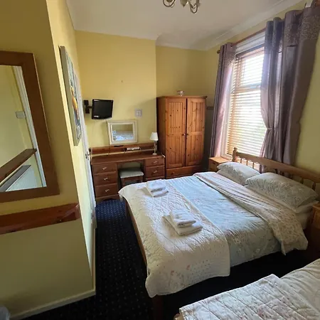 Marston Town Centre Villa Blackpool Exterior photo